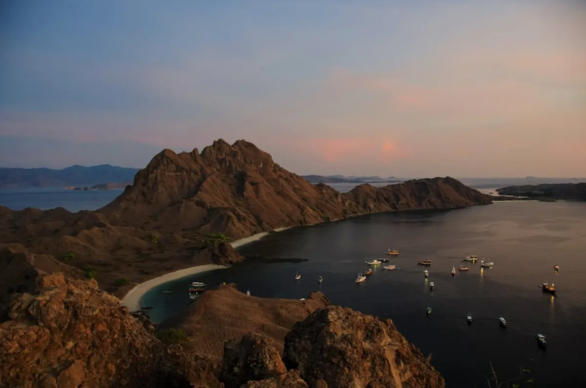 what to pack for boat trips and island hikes